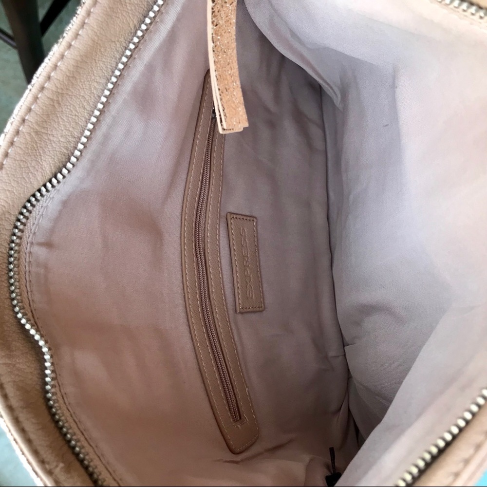 {EXPRESS} Fold Clutch Bag - Picture 5 of 7